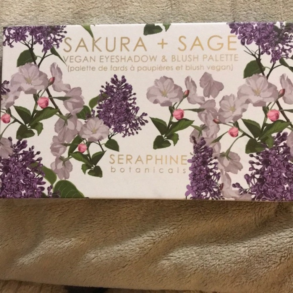 Vegan eyeshadow & Blush Palette New!